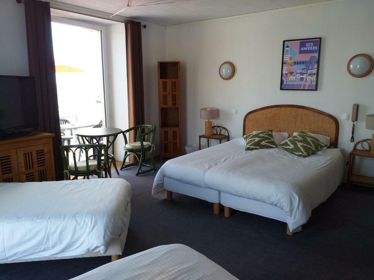 Les Rochers Hotel